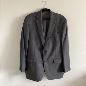 LAUREN Ralph Lauren Men’s Suit, Size 42R